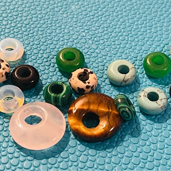 GEMSTONE BEADS - Picture 2 of 2